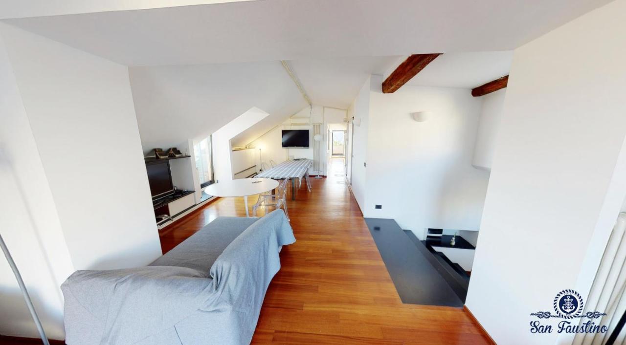Attico San Faustino: Beachfront With Panoramic Sea Views Rapallo