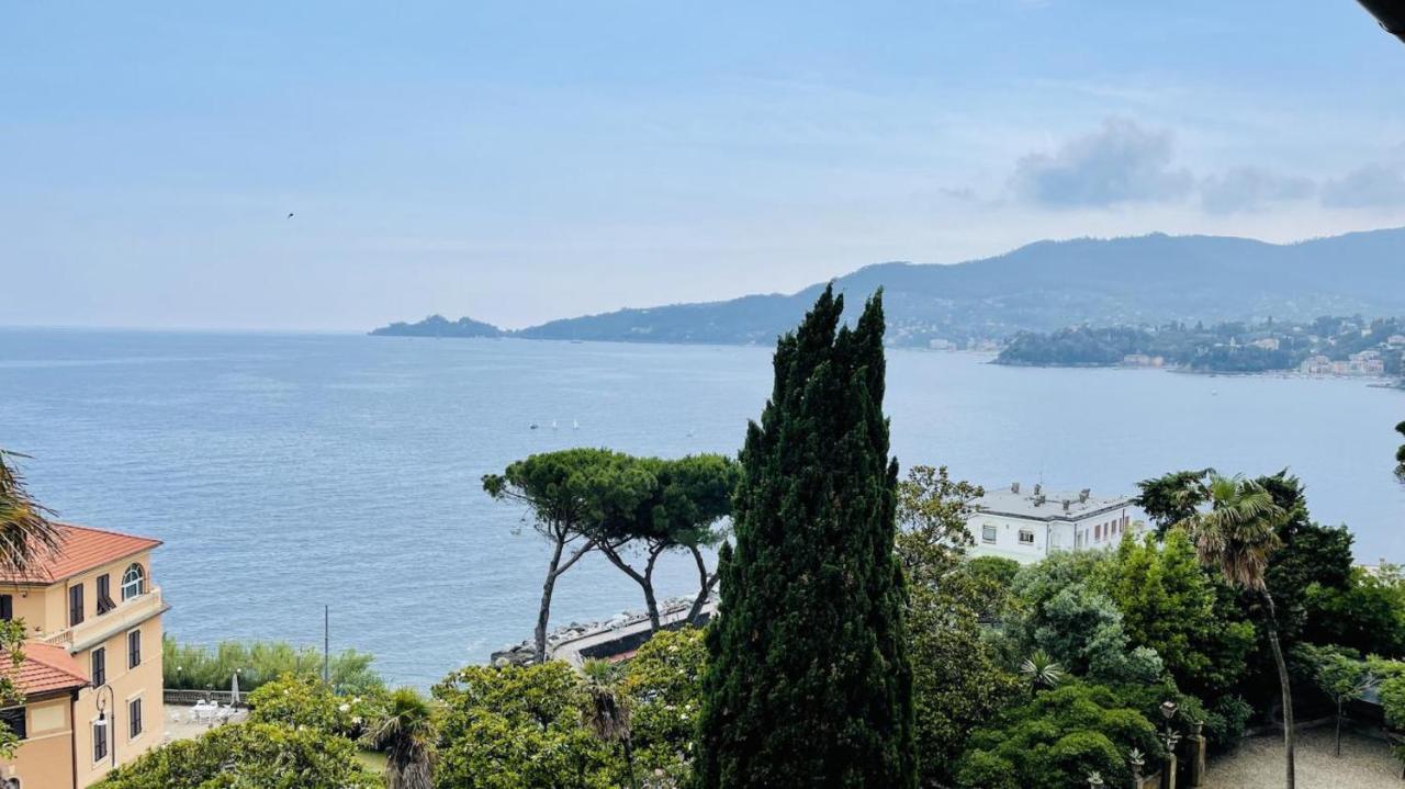 Holiday home Attico San Faustino: Beachfront With Panoramic Sea Views *