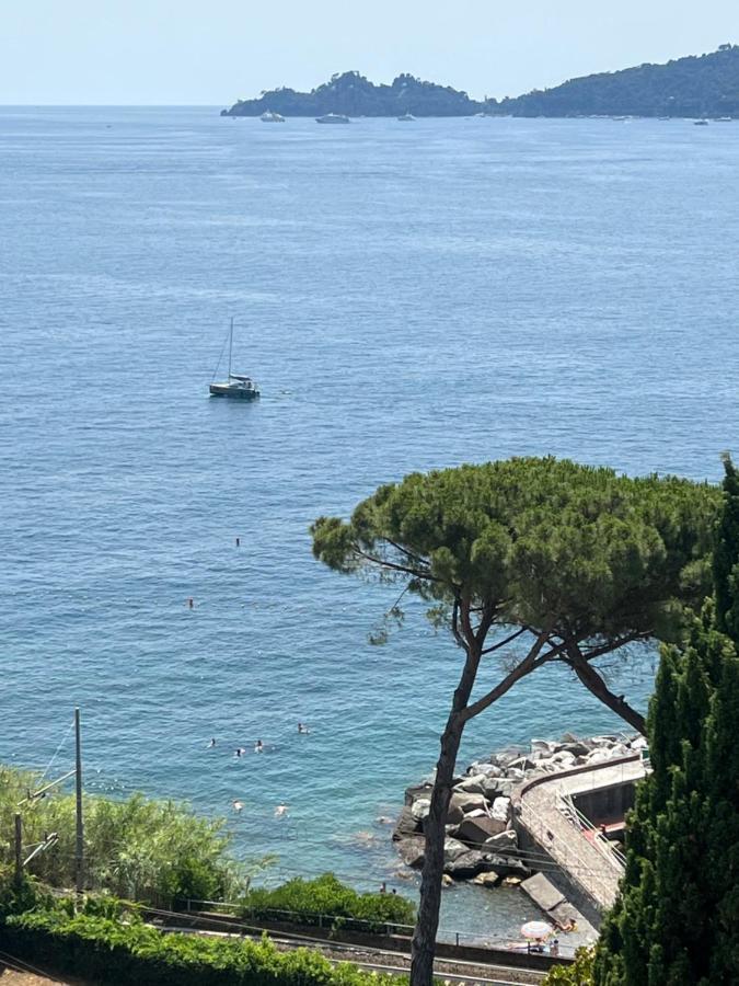 Attico San Faustino 165 Mq 110 Mq Di Terrazza- In 700 ,vista Mare Strepitosa-100 M Dalla Spiaggia-parking Esclusivo-sky,netflix Hébergement de vacances Rapallo