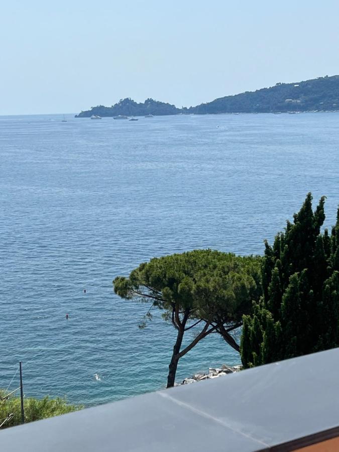 Attico San Faustino 165 Mq 110 Mq Di Terrazza- In 700 ,vista Mare Strepitosa-100 M Dalla Spiaggia-parking Esclusivo-sky,netflix * Rapallo