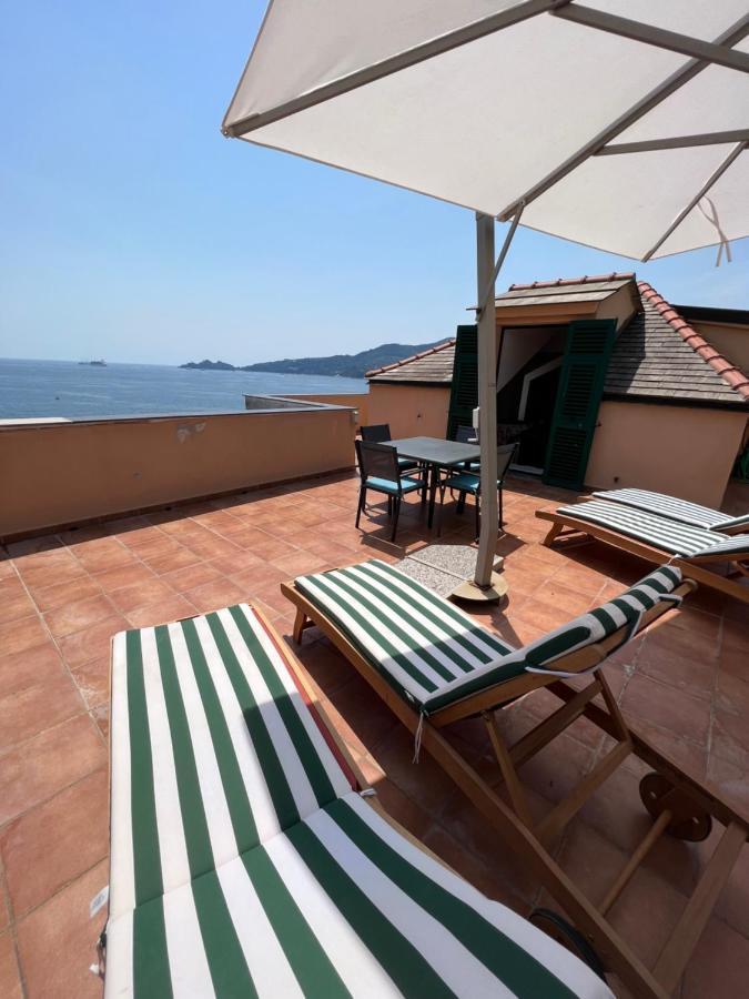 Attico San Faustino: Beachfront With Panoramic Sea Views * Rapallo